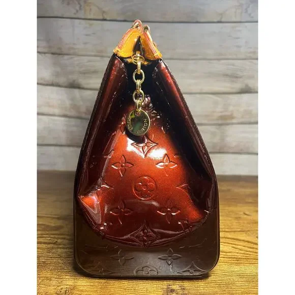 Louis Vuitton Vernis Brea MM - Griotte - Picture 4 of 11